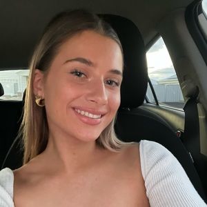 Meet your Posher, Charlotte